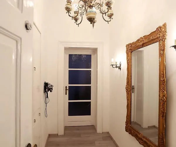 Appartement Papalic Palace